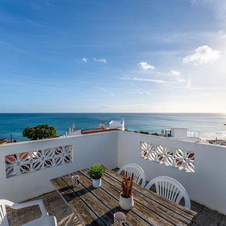 Comfy Flat W/ Rooftop Beach View By Lovelystay บูร์เกา ภายนอก รูปภาพ